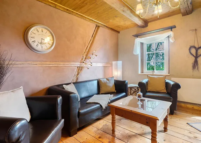 'zur Napoleonschanze' * هونشتاين